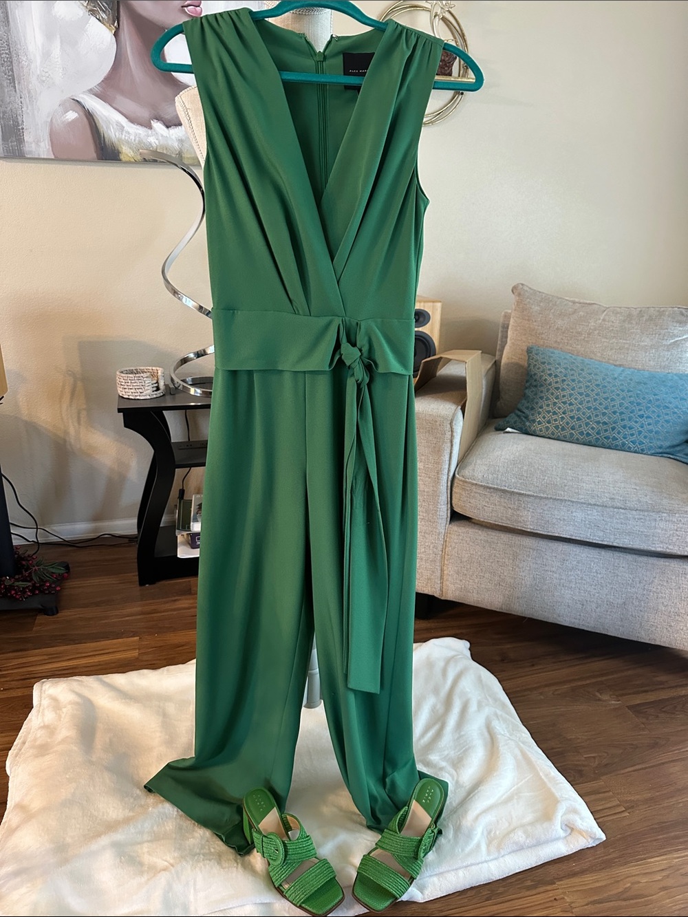 Alex Marie Emerald Green Sleeveless V-Neck Jumpsuit with Waist Tie